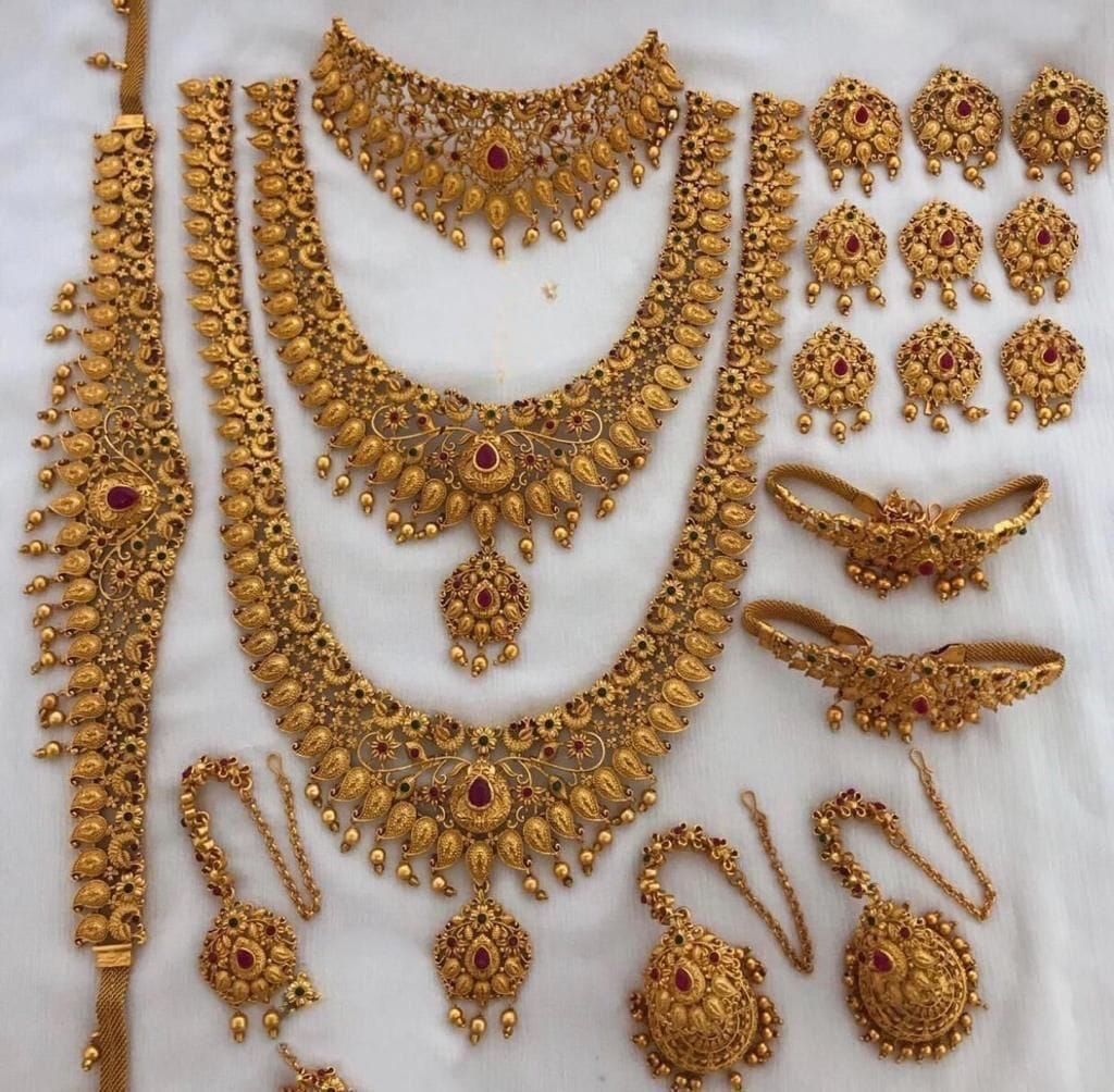 Matte Finish South Indian Bridal Sets SHJ1087 - Main Image