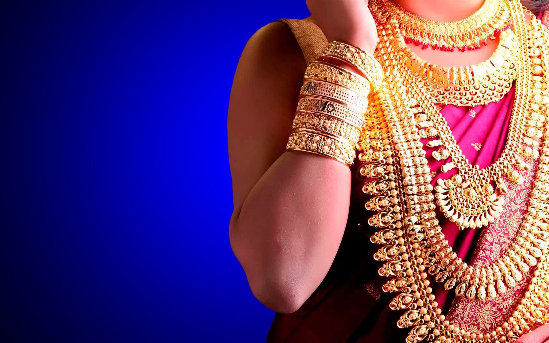 JEWELRY, BRIDAL JEWELRY, MAANG TIKKA, EARRINGS, RINGS, BANGLES, HARAMS, NECKLACE, NECK SETS