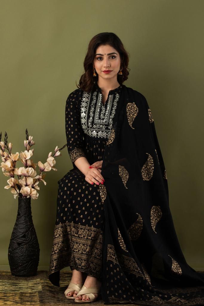 Beautiful Kurta Sets for Women-SHKS1106