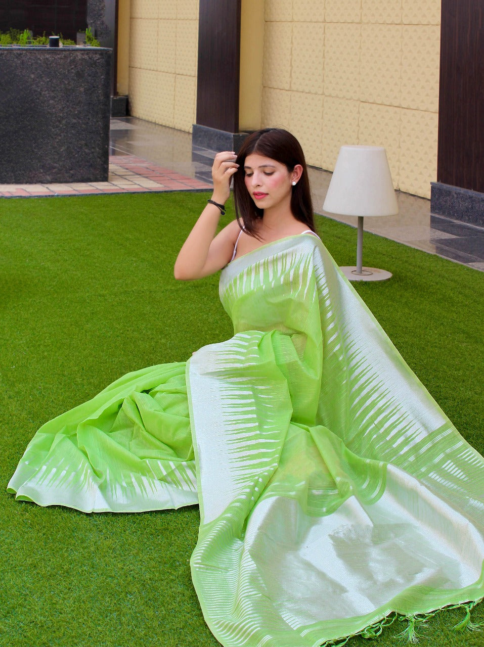 Graceful Cotton Slub Saree-SH1003