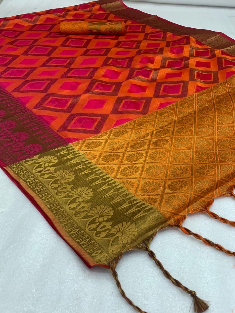 Handloom Kora Muslin Sarees -SH0577