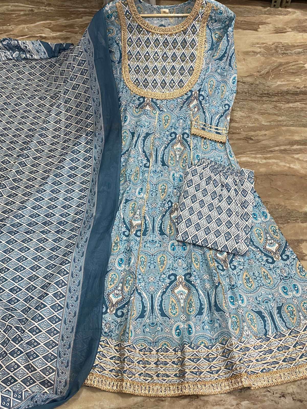 Beautiful Kurta Sets for Women-SHKS1086