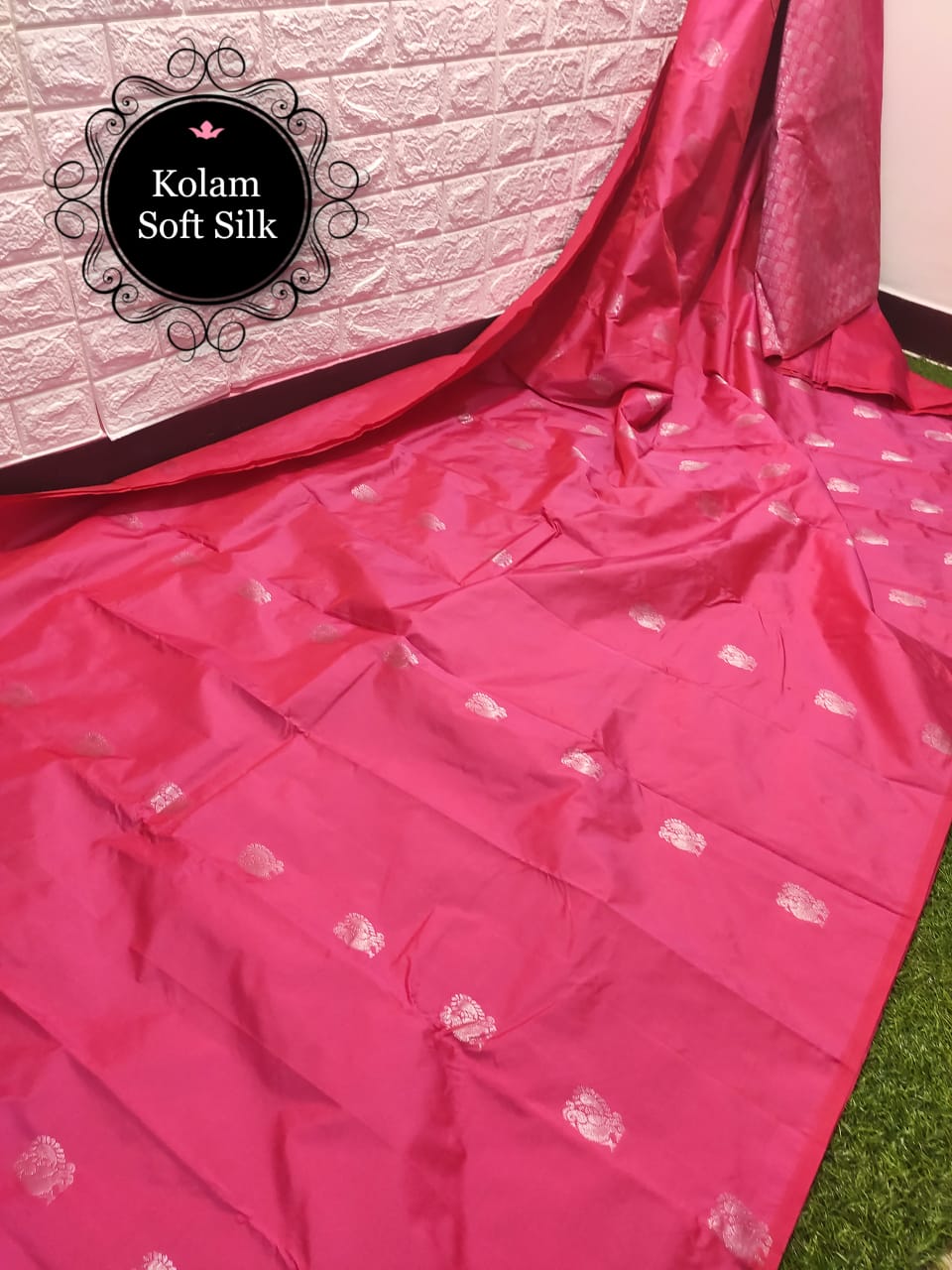 Festive Collections Soft Silk Sarees -SH0582
