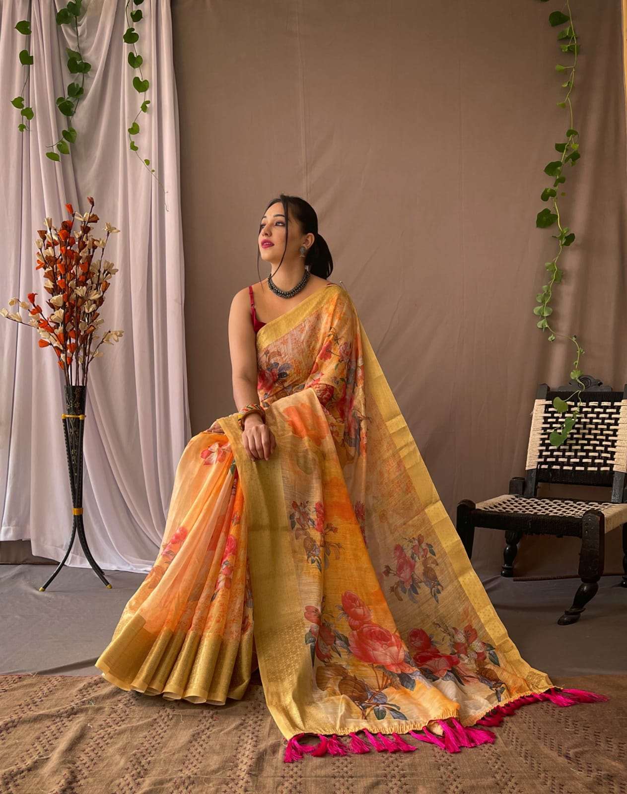 Classic Linen Sarees-SH1000