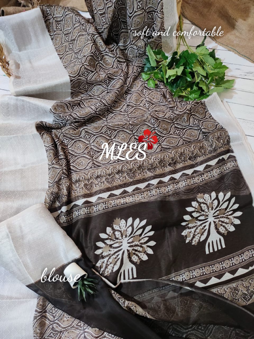 Lovely Linen Saree Collections-SH0562