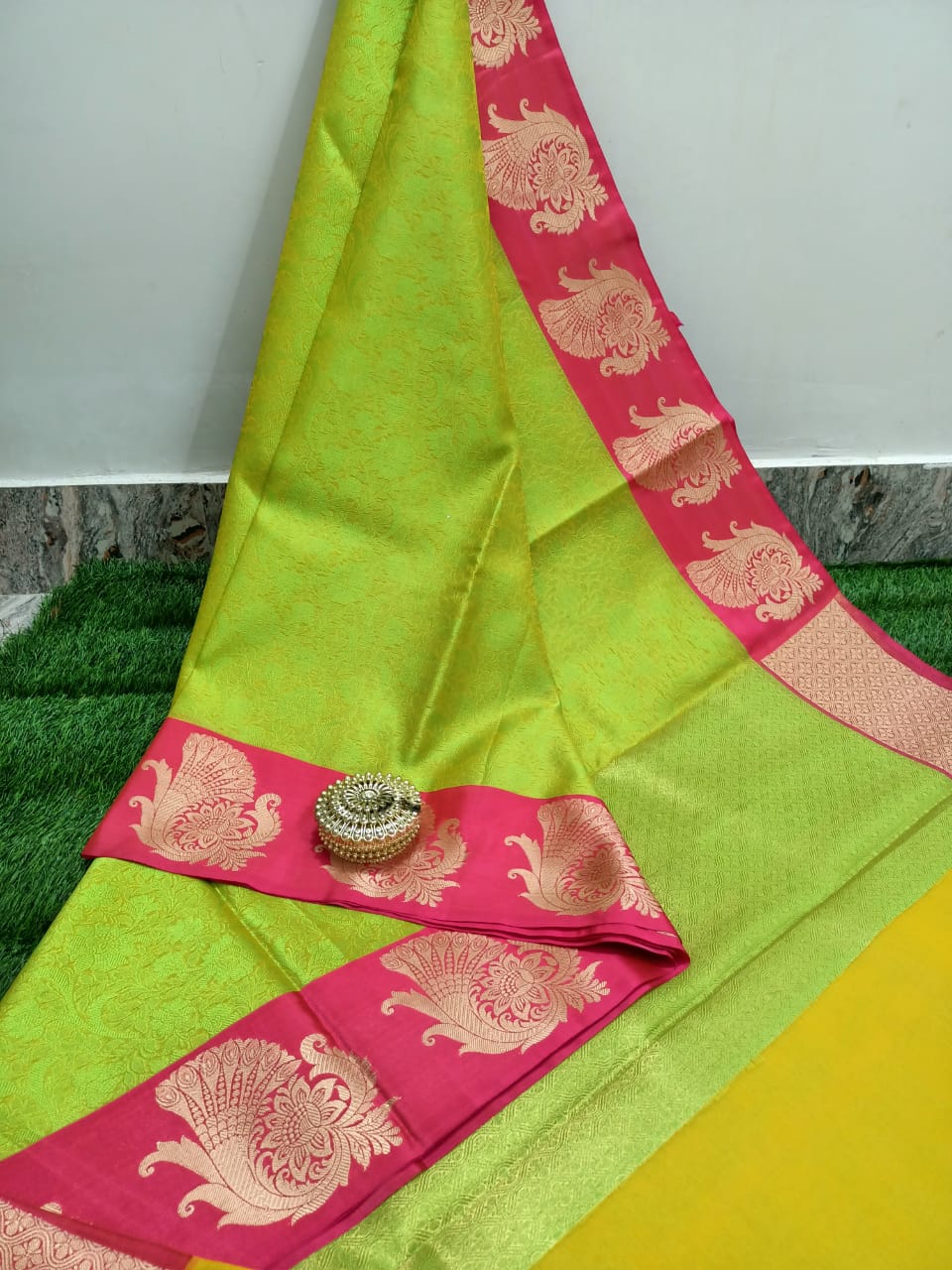 Rich Kora Taunchoi Saree - SH1009