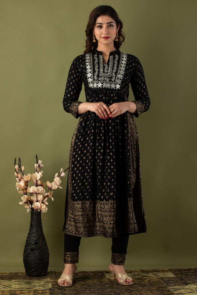 Beautiful Kurta Sets for Women-SHKS1106