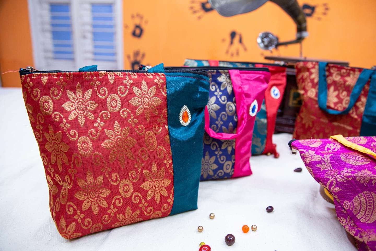 Brocade Giveaway Bags-SHB1064