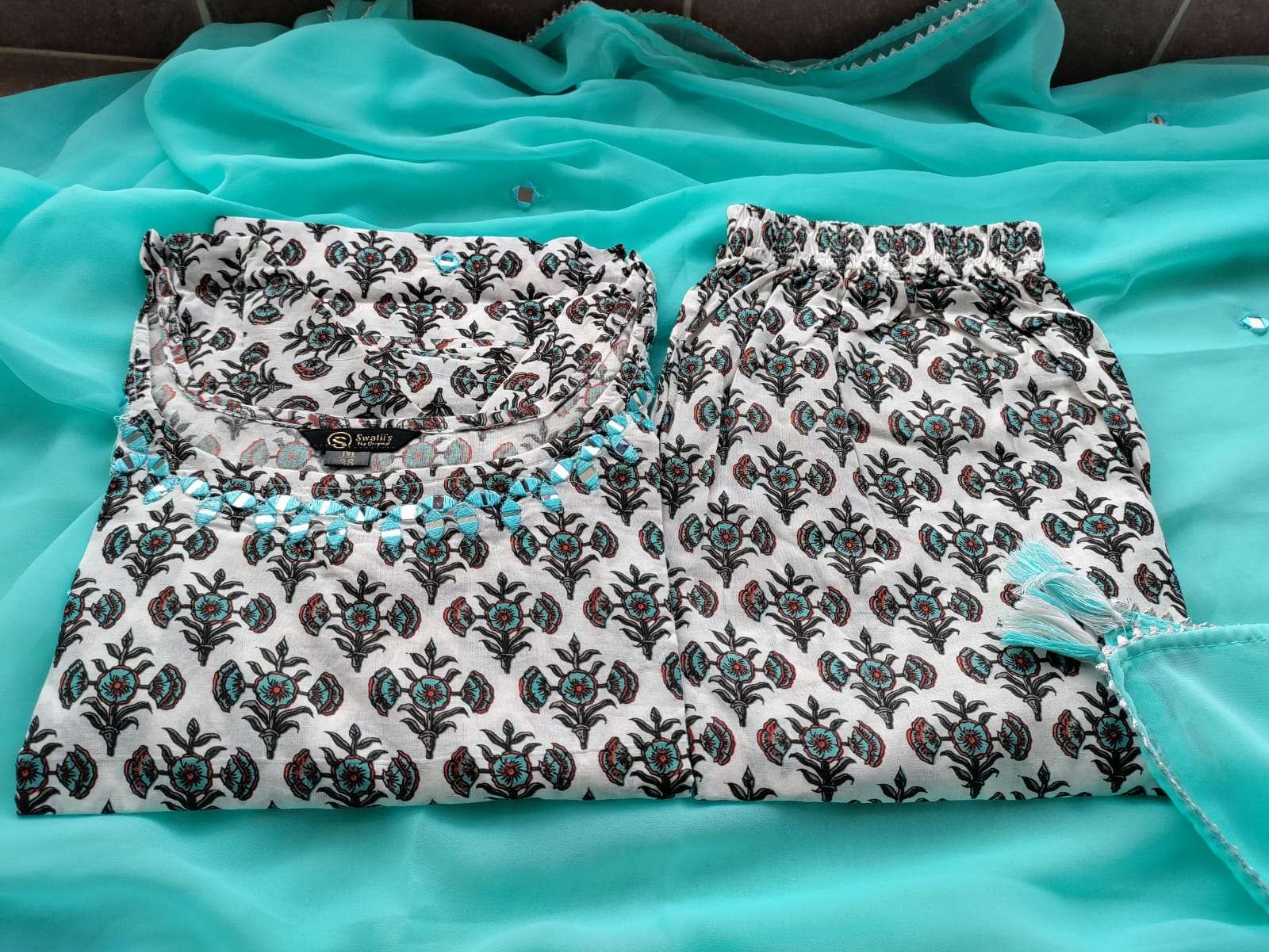 Classy Kurta Sets for Women-SHKS1079