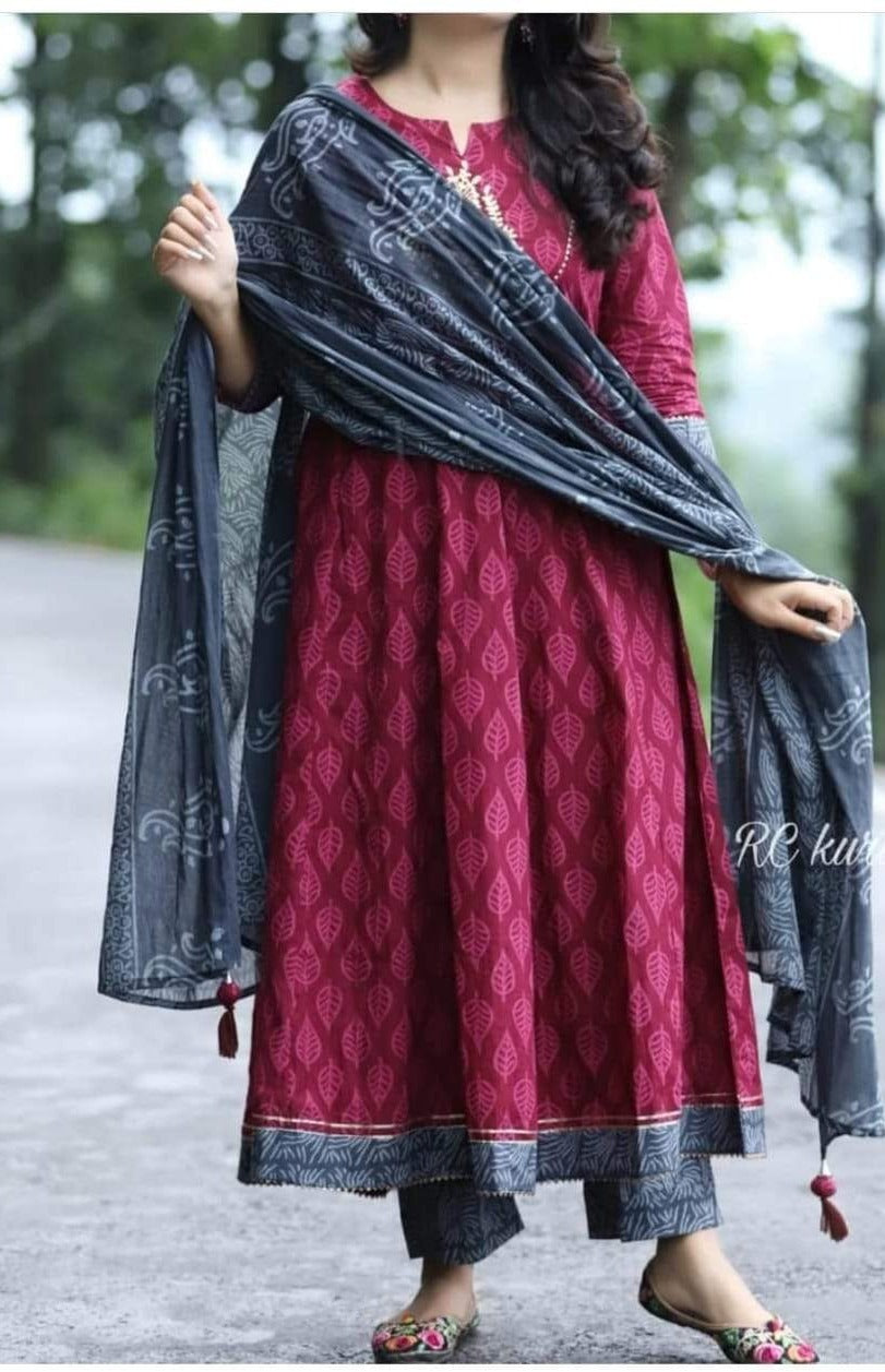 Ethnic Kurta Sets for Women-SHKS1031
