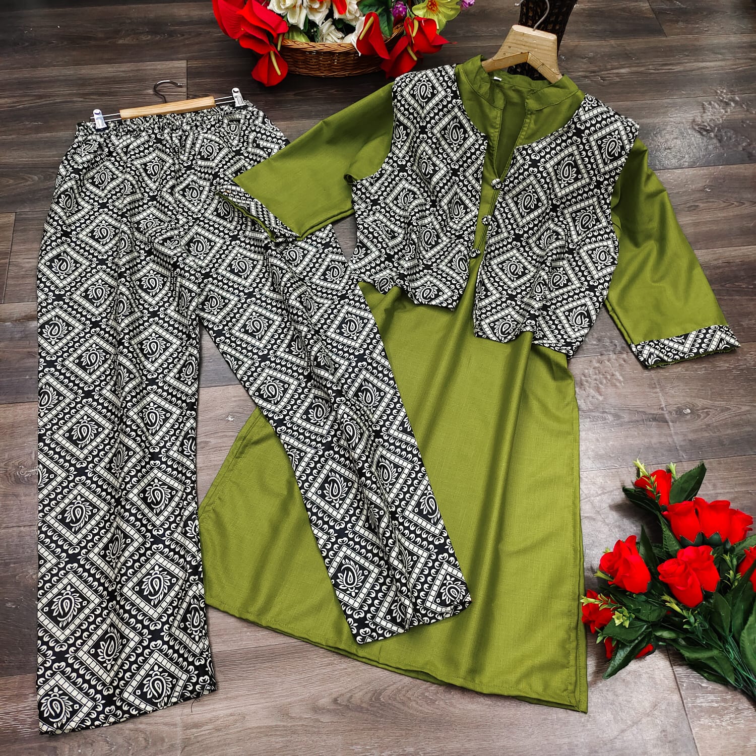 Fusion Kurta Sets for Women-SHKS1090