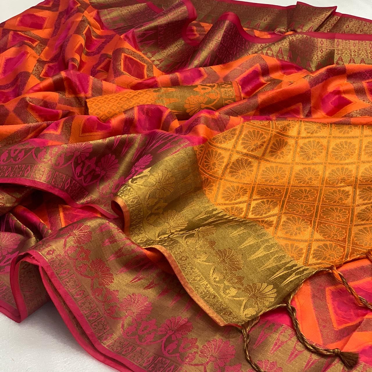 Handloom Kora Muslin Sarees -SH0577
