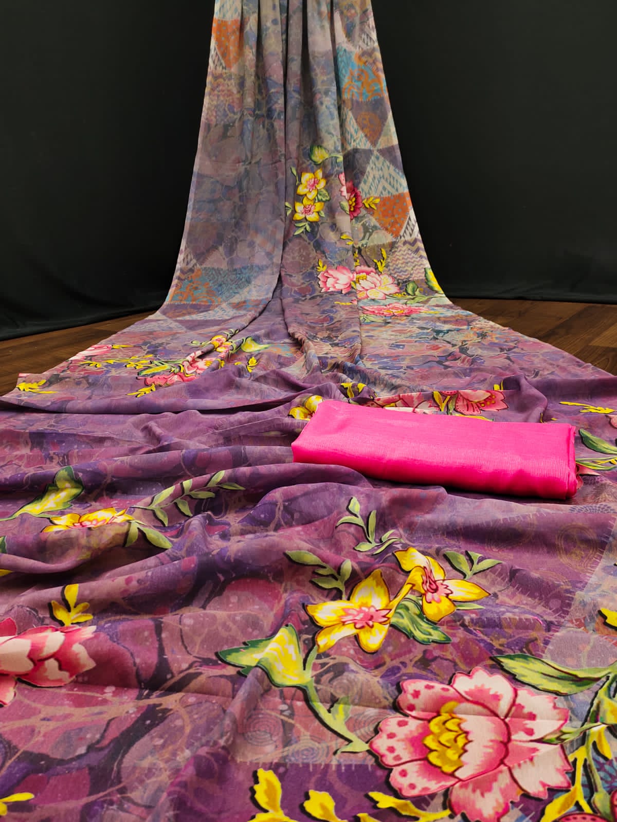 Digital Print Catalogue Sarees -SH0573