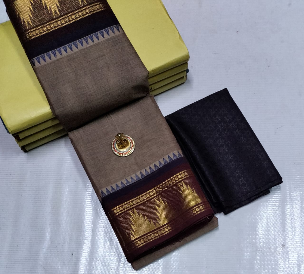 Elegant Chettinad Cotton Sarees - SH0602