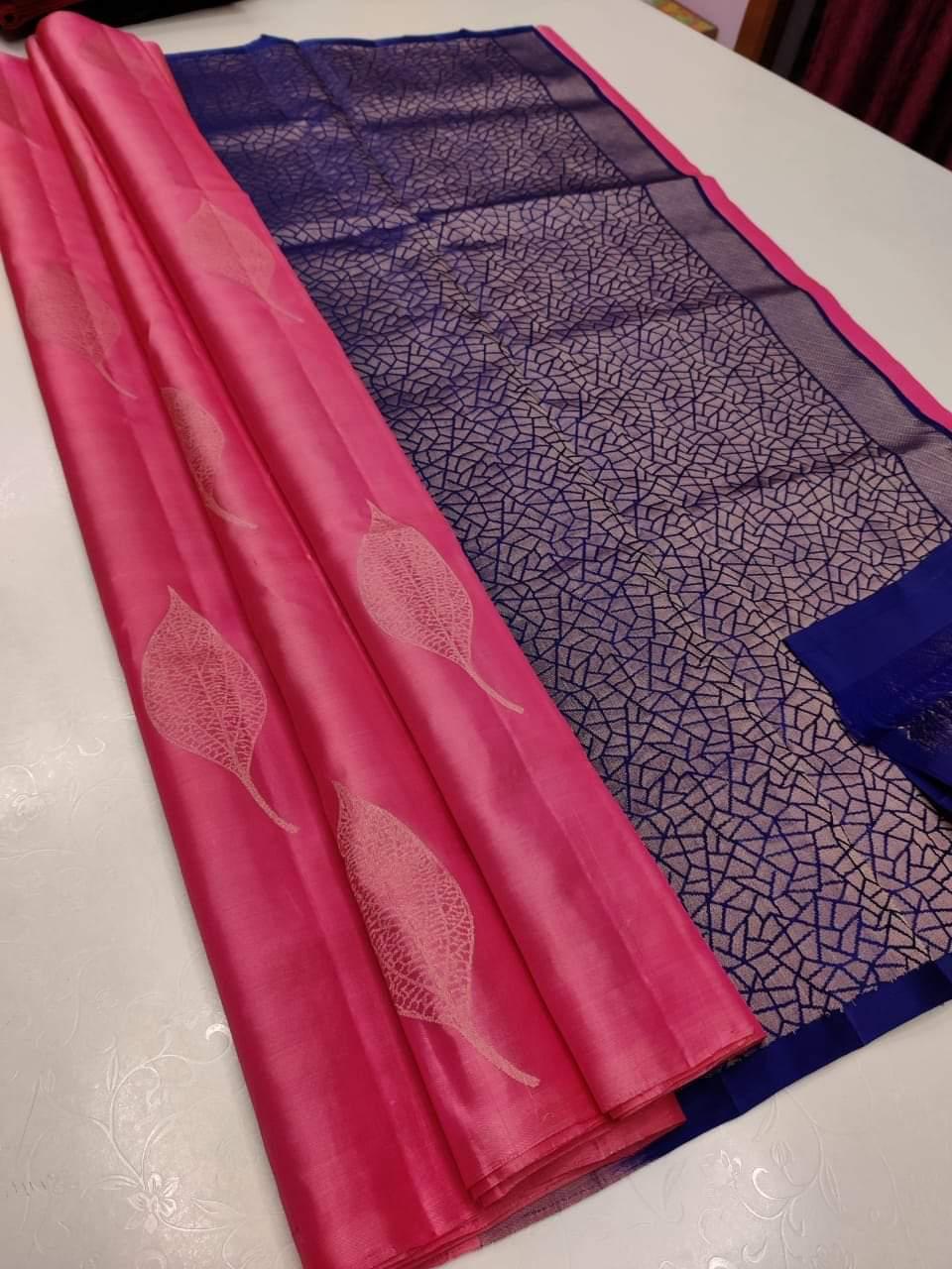 Women's Beautiful Soft Lichi Silk Saree Collections-SH0580