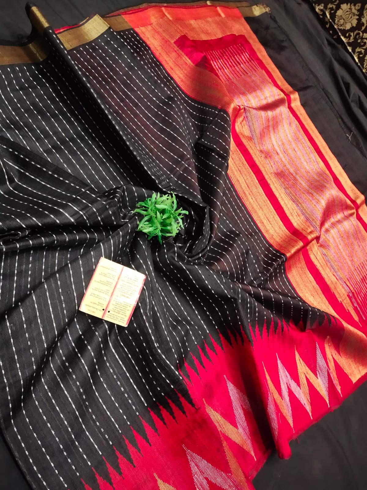Raw Silk Temple Border Sarees - SH0605