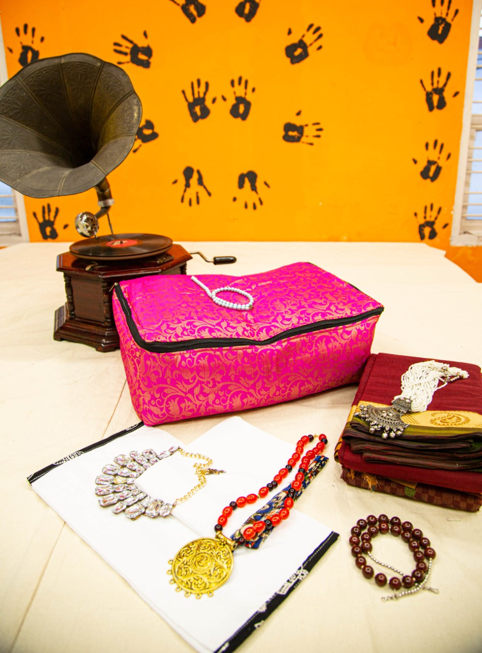 Saree Storage Bags-SHB1033