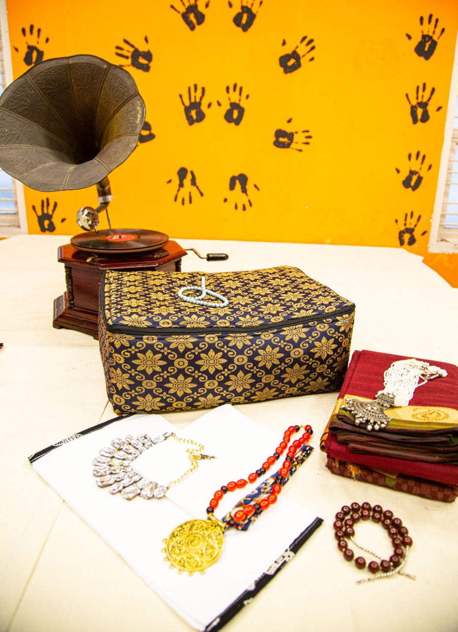 Saree Storage Bags-SHB1033