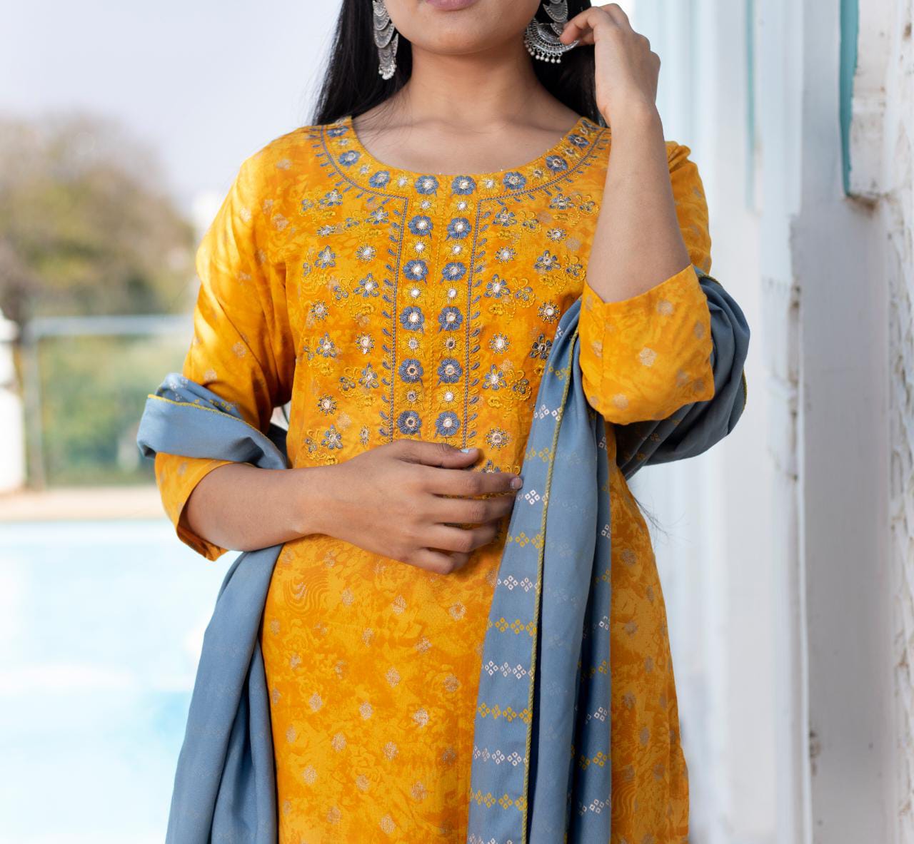 Casual Kurta Sets for Women-SHKS1127