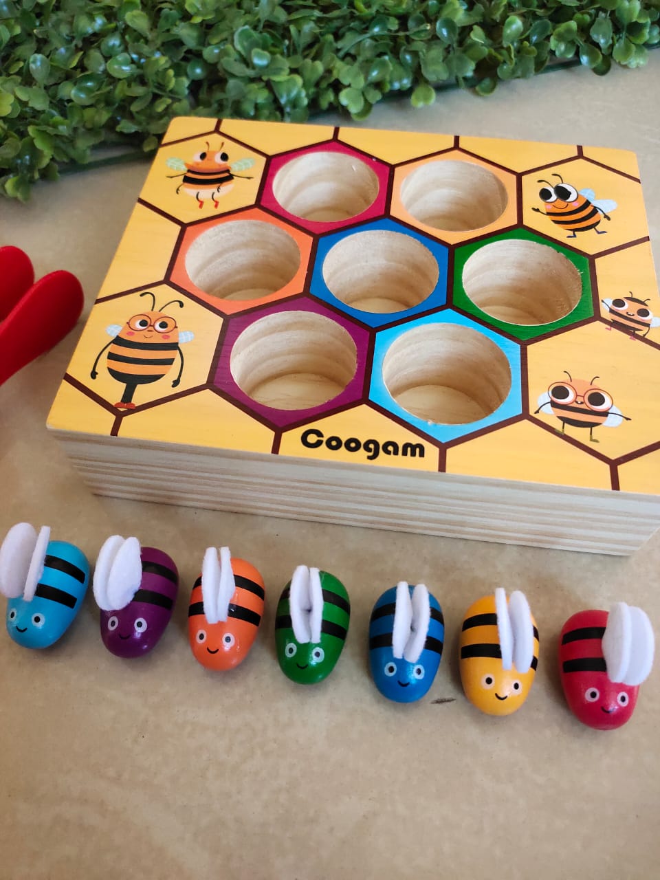 Wooden Montessori Industrious Little Bee Toy for Kids-SHTM1091