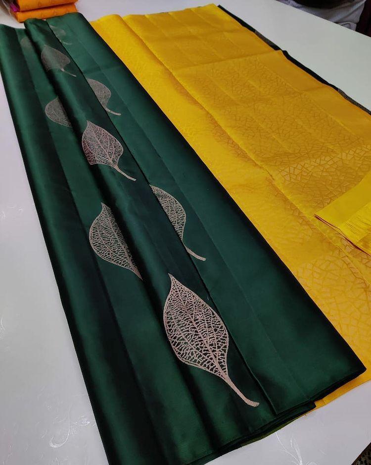 Women's Beautiful Soft Lichi Silk Saree Collections-SH0580