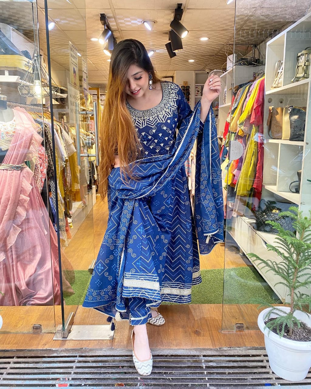 Pretty Anarkali Kurta Sets for Women-SHKS1149