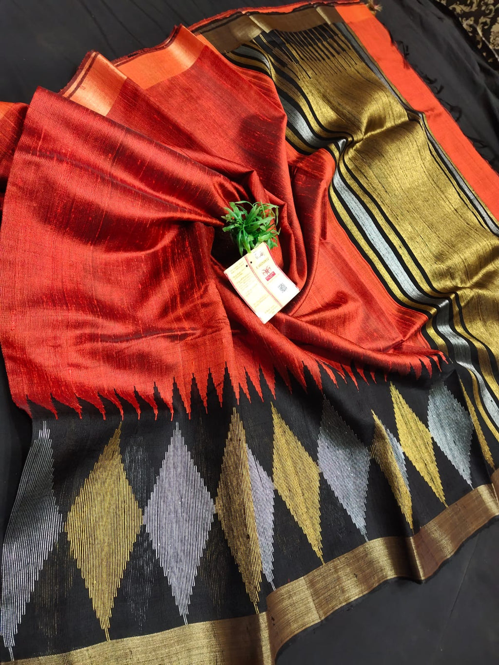 Raw Silk Temple Border Sarees - SH0605
