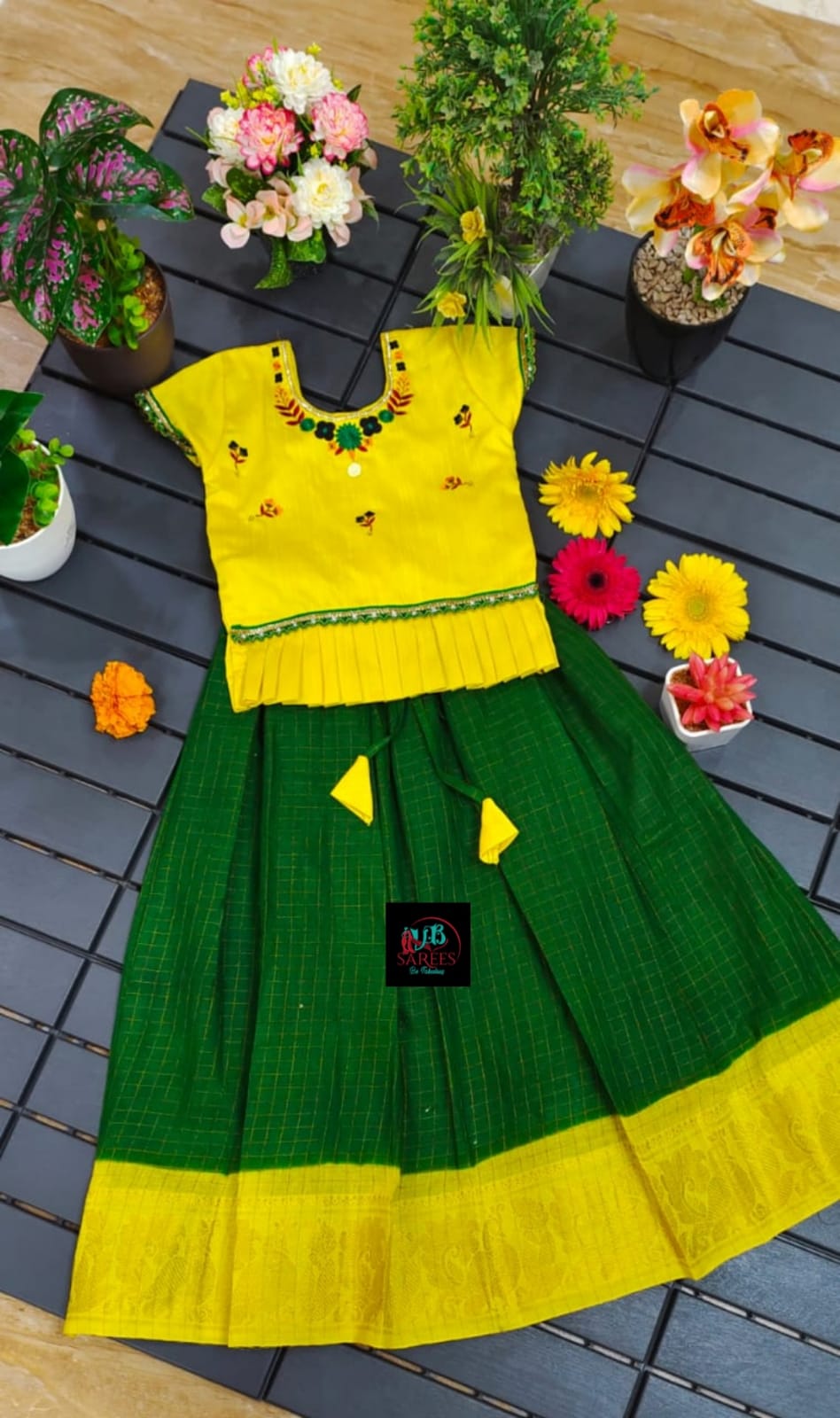Ethnic Girls Pavadai Set-SHG1053