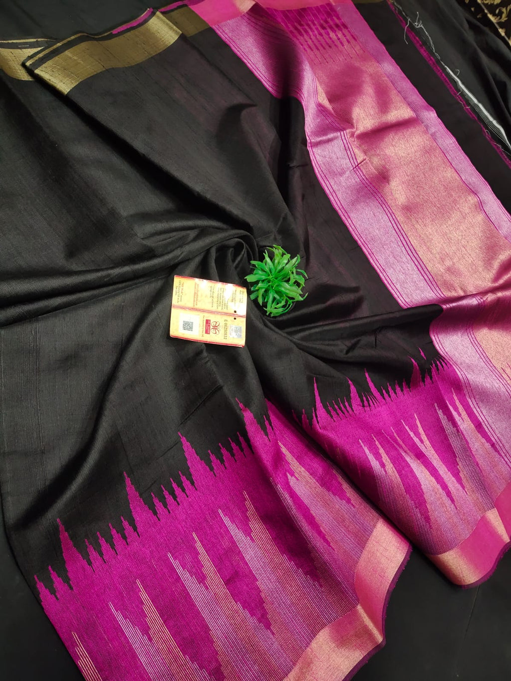 Raw Silk Temple Border Sarees - SH0605
