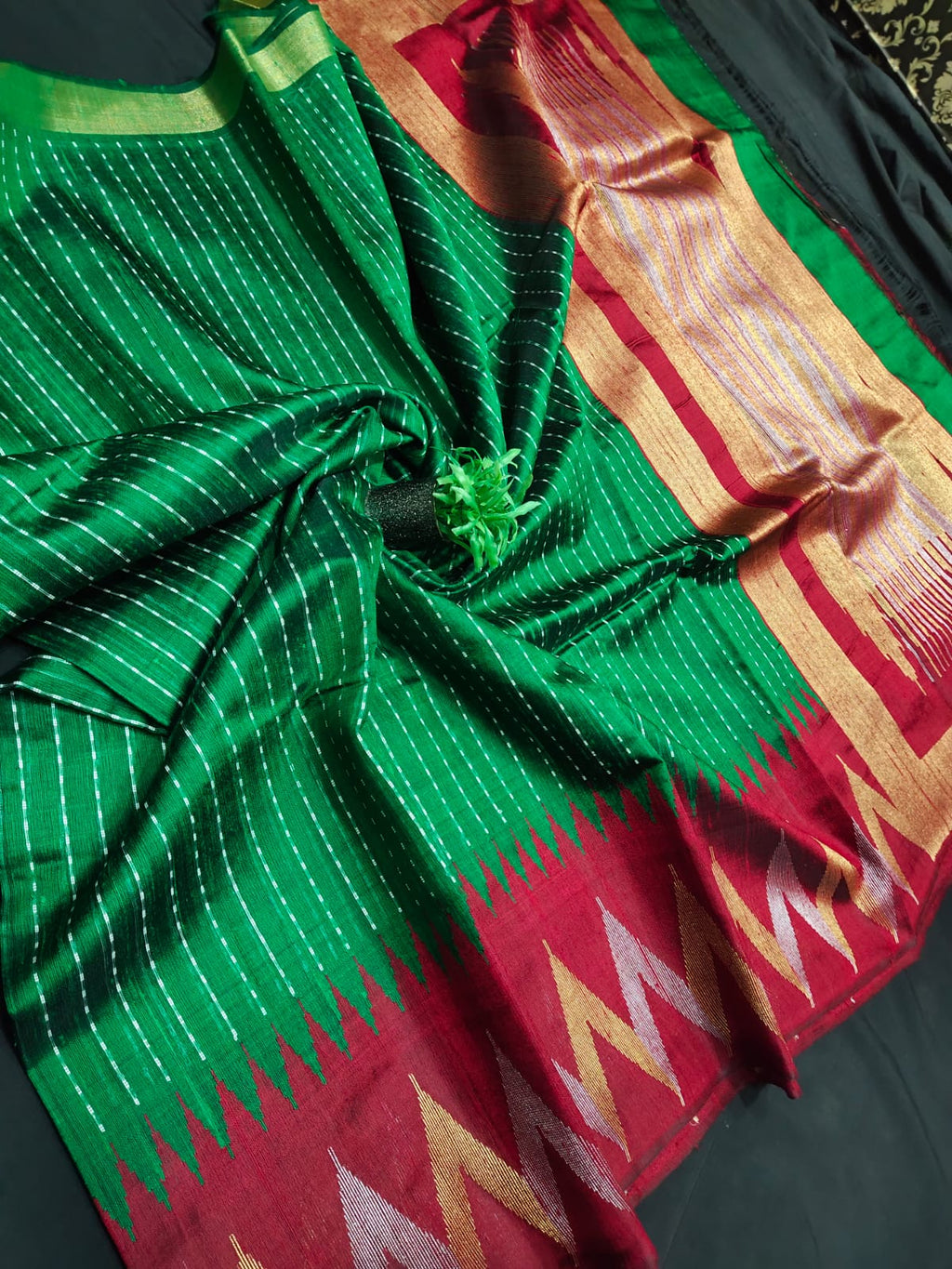 Raw Silk Temple Border Sarees - SH0605