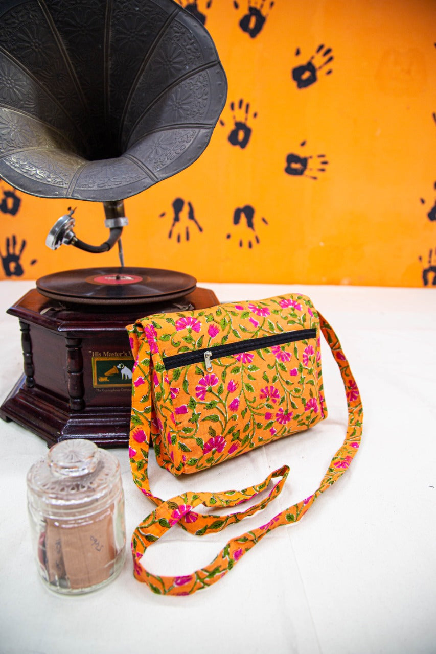 Multi Zipper Sling-SHB1040