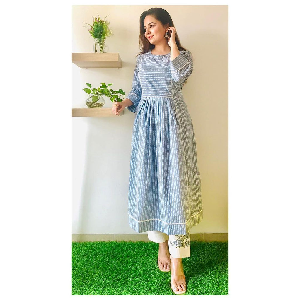 Amazing Kurta Sets for Women-SHKS1103