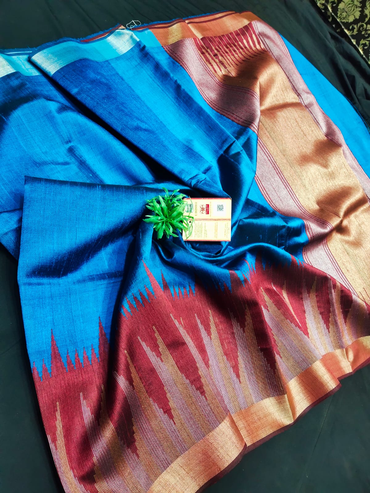 Raw Silk Temple Border Sarees - SH0605