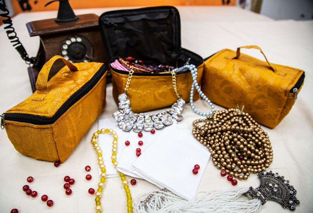 Brocade Accessories Pouch-SHB1042
