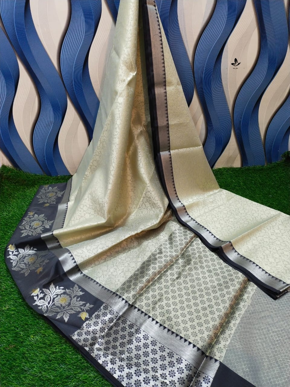 Latest Collection Kora Muslin Sarees - SH0610