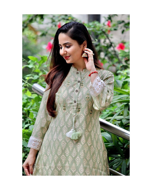 Casual Kurta Sets for Women-SHKS1129