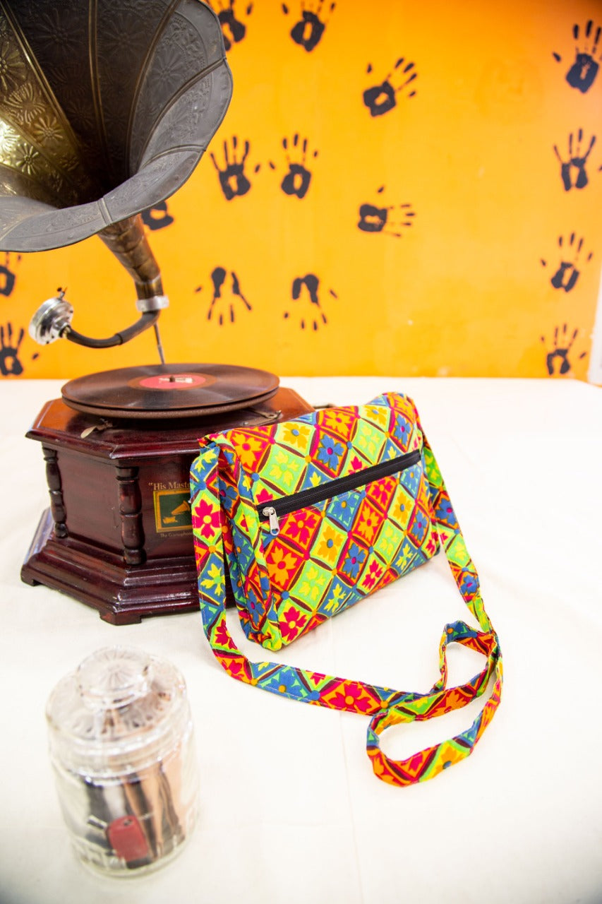 Multi Zipper Sling-SHB1040