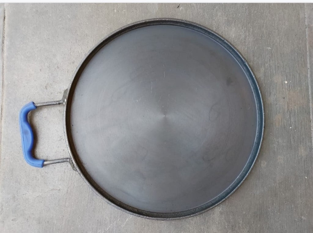 Cast Iron Roti Tawa with Heat Resistant Silicon Grip-SHC1026